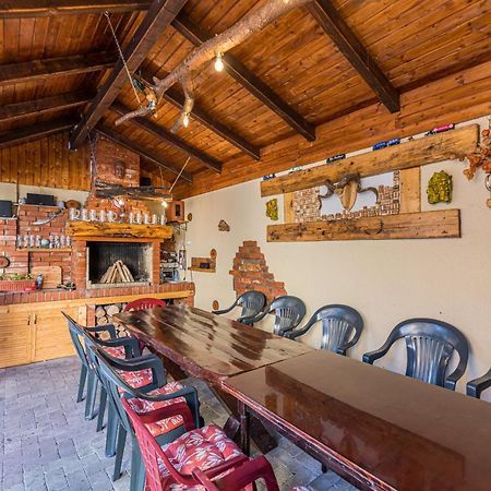 Вилла Casa David Сэчеле Экстерьер фото